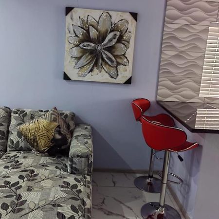 Obaa Sima Guest House Mtatha Exteriör bild